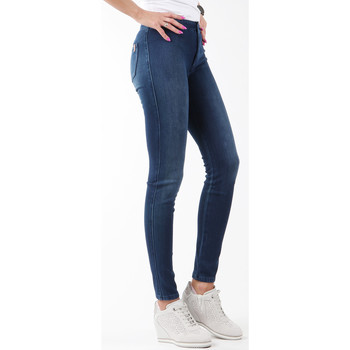 Oblačila Ženske Jeans skinny Wrangler Jegging W27JGM85F Modra