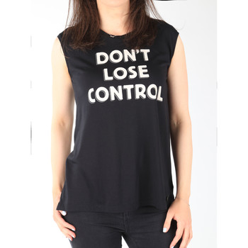 Oblačila Ženske Majice brez rokavov Lee T-shirt  Muscle Tank Black L42CPB01 black