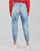 Oblačila Ženske Jeans boyfriend Tommy Jeans MOM JEAN ULTRA HR TPRD EMF SPLBR Modra