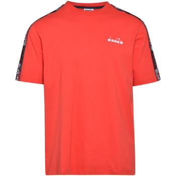 Oblačila Moški Majice & Polo majice Diadora 502176429 Rdeča