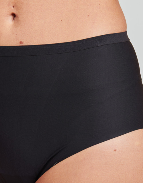 Triumph FIT SMART SHAPE Črna