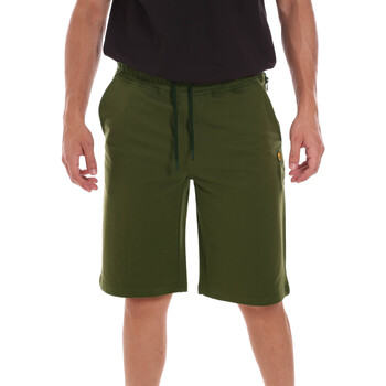 Oblačila Moški Kratke hlače & Bermuda Ciesse Piumini 215CPMP71415 C4410X Zelena