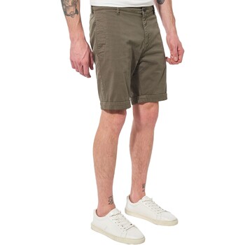 Oblačila Moški Kratke hlače & Bermuda Kaporal 185269 Zelena