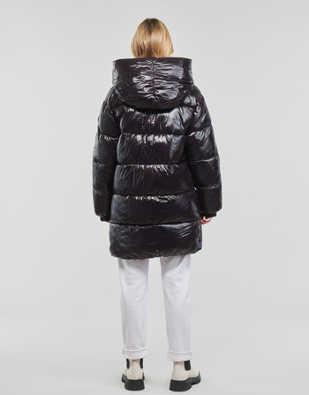 MICHAEL Michael Kors HORIZONTAL QUILTED DOWN COAT WITH  ATTACHED HOOD Črna