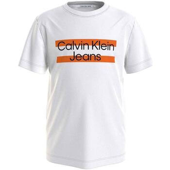 Oblačila Dečki Majice s kratkimi rokavi Calvin Klein Jeans  Bela