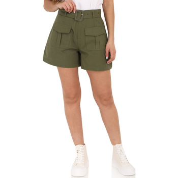 Oblačila Ženske Kratke hlače & Bermuda La Modeuse 66199_P153672 Zelena