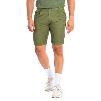 Oblačila Moški Kratke hlače & Bermuda La Martina TMB004-TL121-03175 Zelena