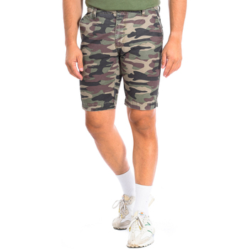 Oblačila Moški Kratke hlače & Bermuda La Martina TMB301-TW415-F3156 Zelena