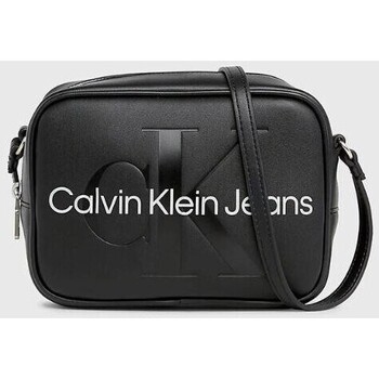 Calvin Klein Jeans K60K6102750GL Črna