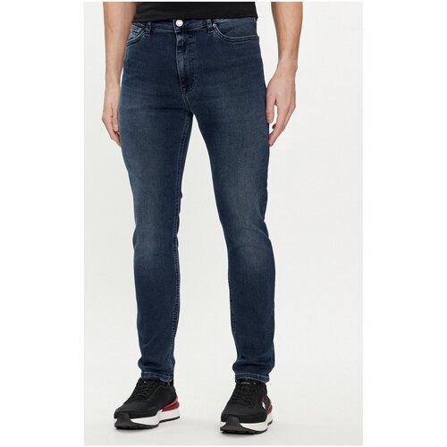 Oblačila Moški Jeans skinny Tommy Jeans DM0DM18753 Modra