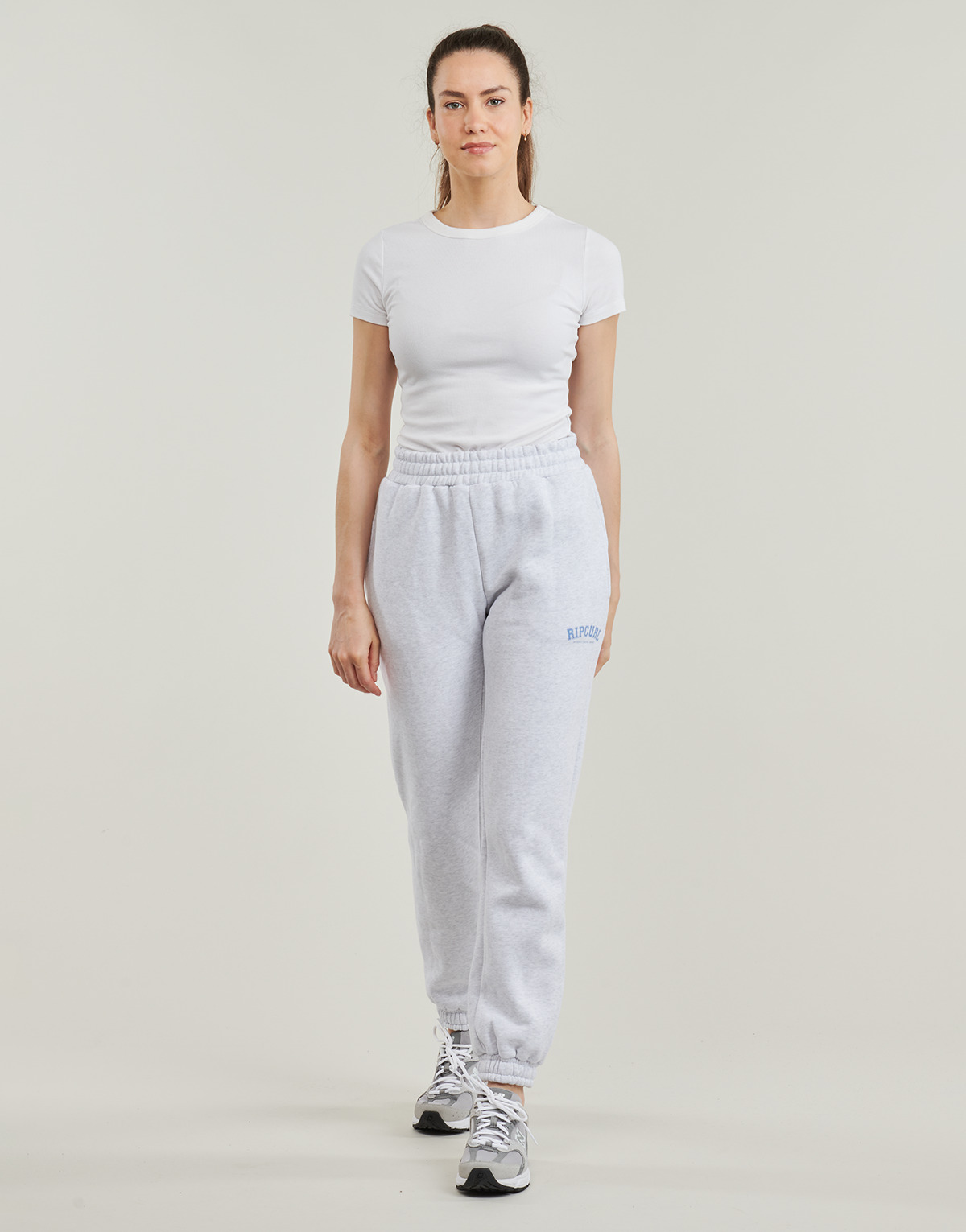 Oblačila Ženske Spodnji deli trenirke  Rip Curl VARSITY PANTS Siva