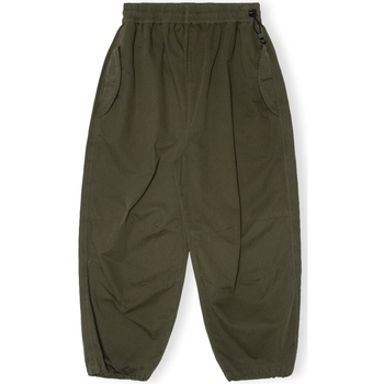 Oblačila Moški Hlače Revolution Parachute Trousers 5883 - Army Zelena