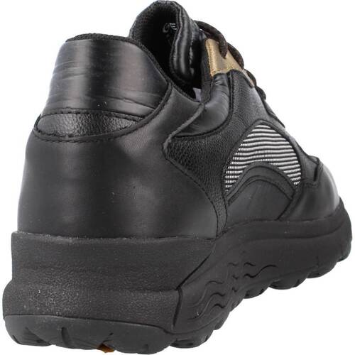 Geox D SPHERICA 4X4 B ABX Črna