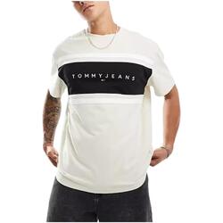 Oblačila Moški Majice s kratkimi rokavi Tommy Hilfiger  Bež