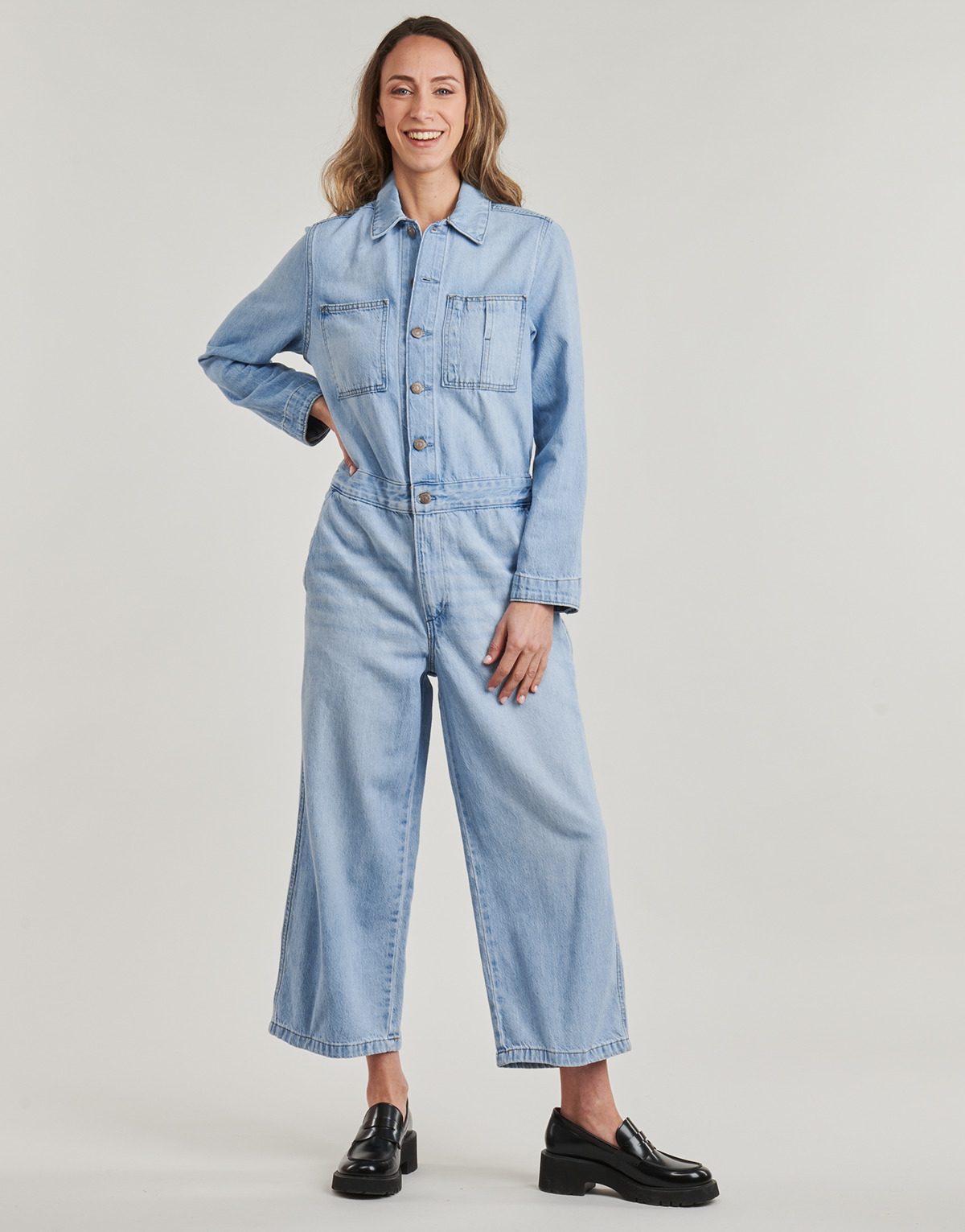 Oblačila Ženske Kombinezoni Levi's ICONIC JUMPSUIT Modra