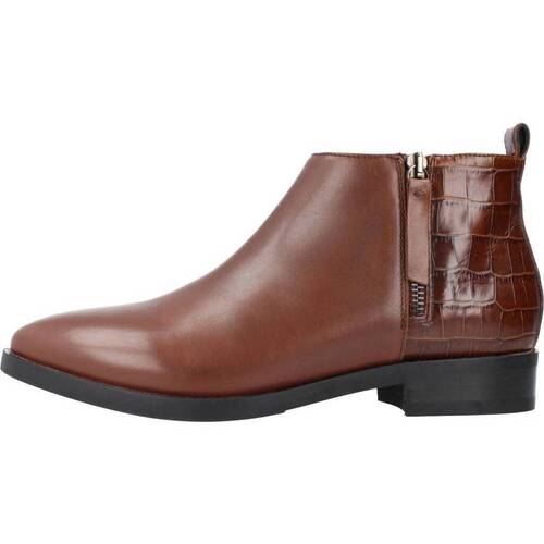 Geox DONNA BROGUE F Kostanjeva