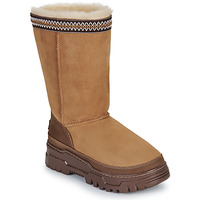 Čevlji  Ženske Škornji za sneg UGG W CLASSIC TALL TRAILGAZER Konjak