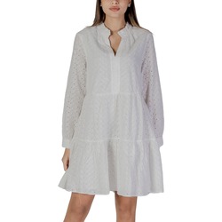 Oblačila Ženske Dolge obleke B.young BYISARA DRESS 208812933 Bela