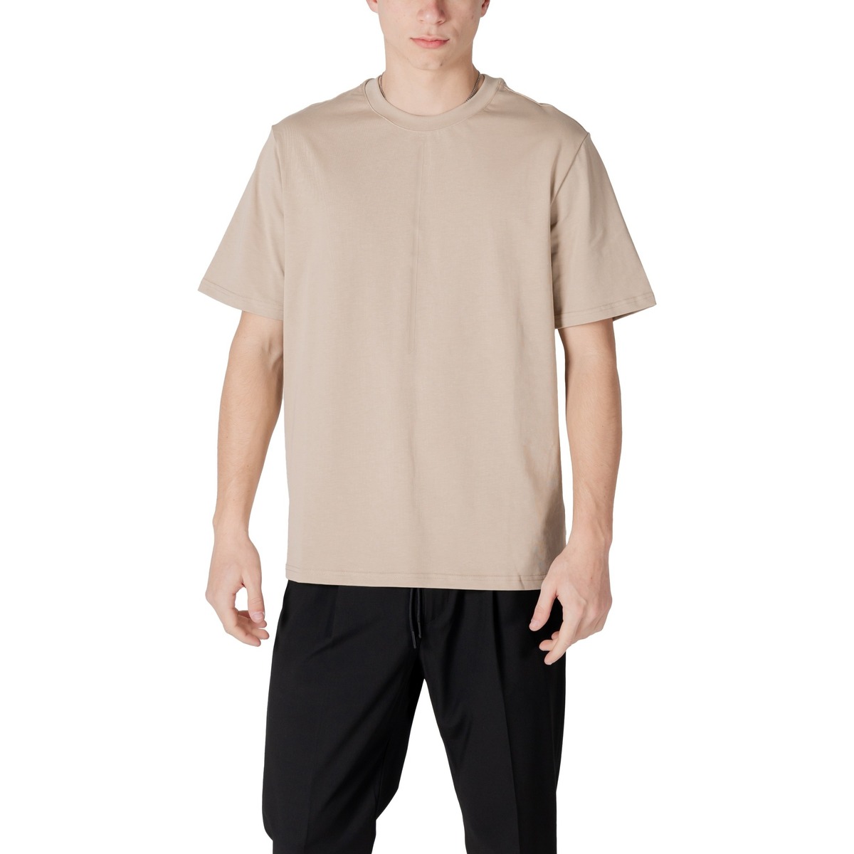 Oblačila Moški Polo majice dolgi rokavi Antony Morato RELAXED FIT WITH MATT PLASTIC PRINT MMKS02487-FA100239 Bež