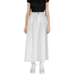 Oblačila Ženske Krila Only Onlzora Hw Long Pleat Pnt 15344535 Bela