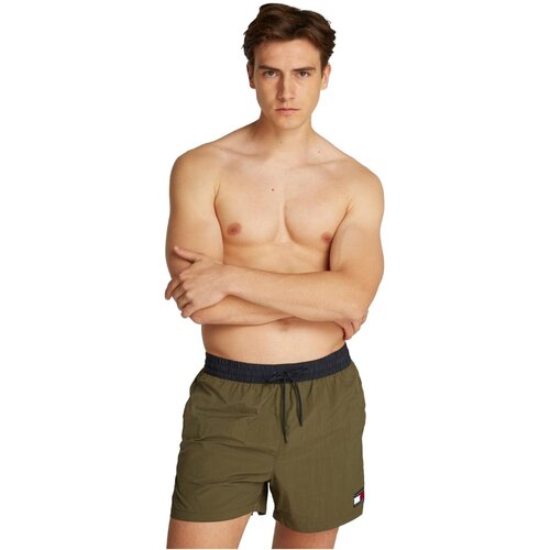 Oblačila Moški Kopalke / Kopalne hlače Tommy Hilfiger UM0UM03455 Zelena