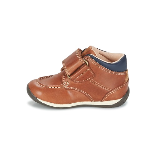 Geox B EACH BOY Kostanjeva